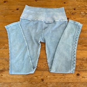 Spiritual Gangster Leggings